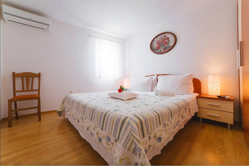 Villa Pro Patria Split Quarto foto